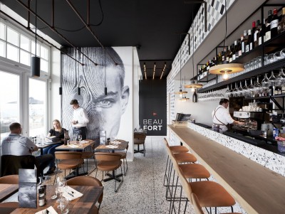 Bistro Beaufort bistro beaufort cadzand, led filament, dark, cadzand restaurant, cadzand verlichting, projecten cadzand